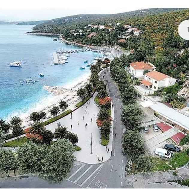Appartamento Amz Ap2 Jadranovo Esterno foto
